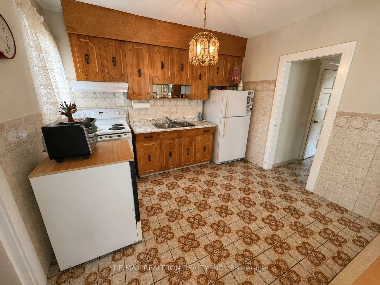 442, Northcliffe, Oakwood Village, Toronto