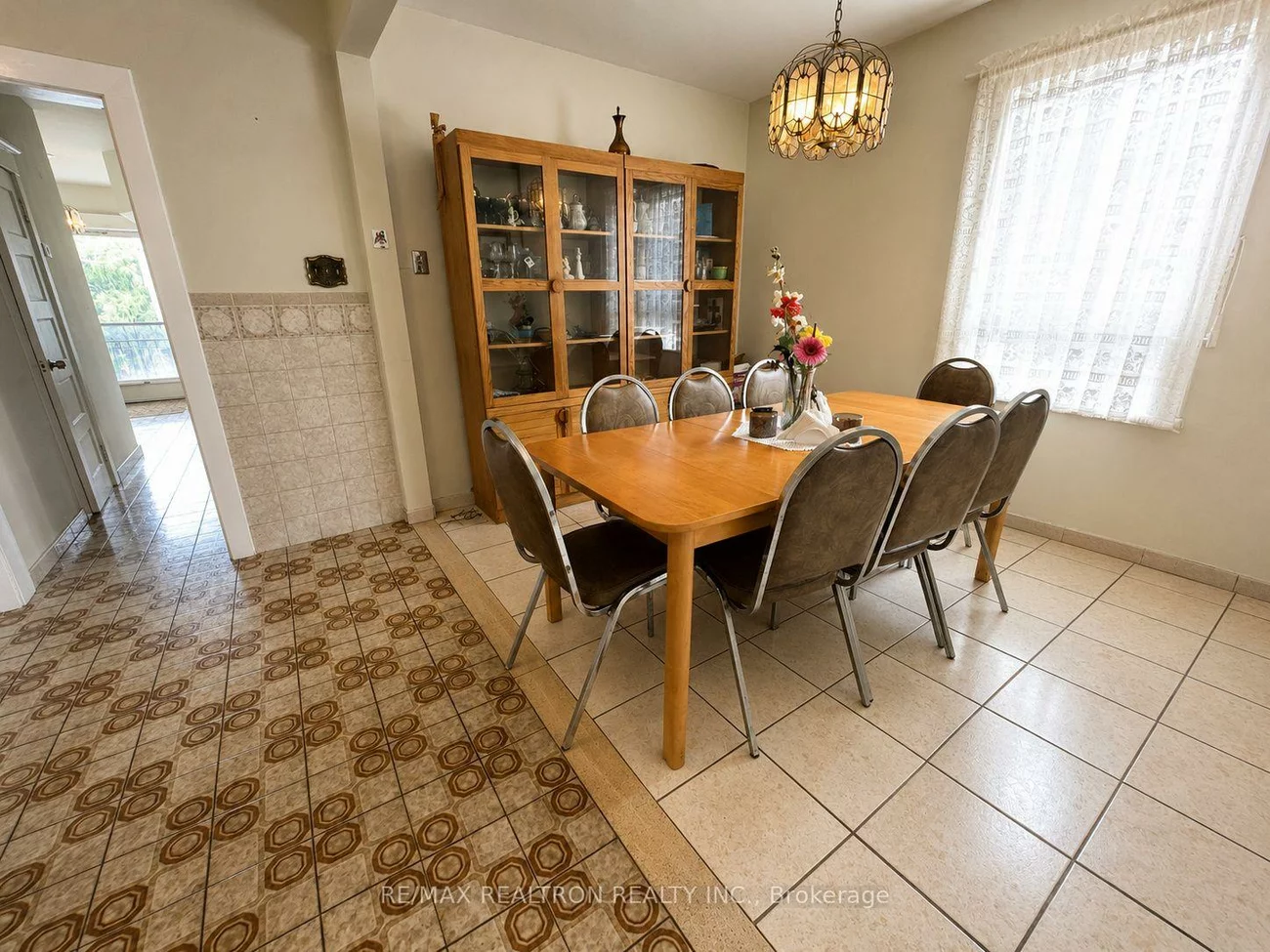 442, Northcliffe, Oakwood Village, Toronto