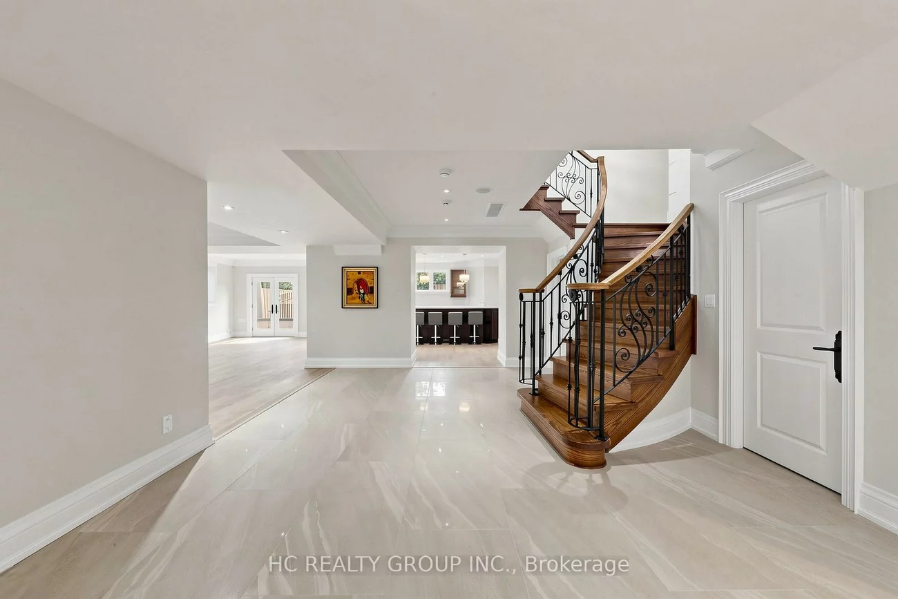 19, Michigan, Newtonbrook East, Toronto