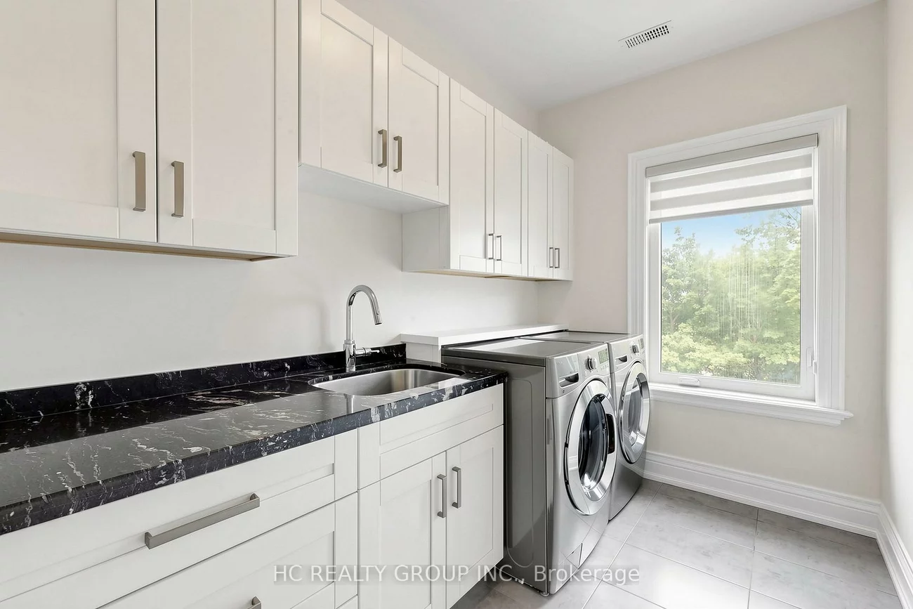 19, Michigan, Newtonbrook East, Toronto