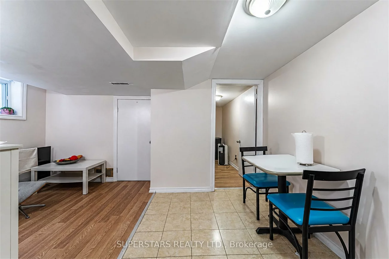 235, Oakwood, Oakwood Village, Toronto