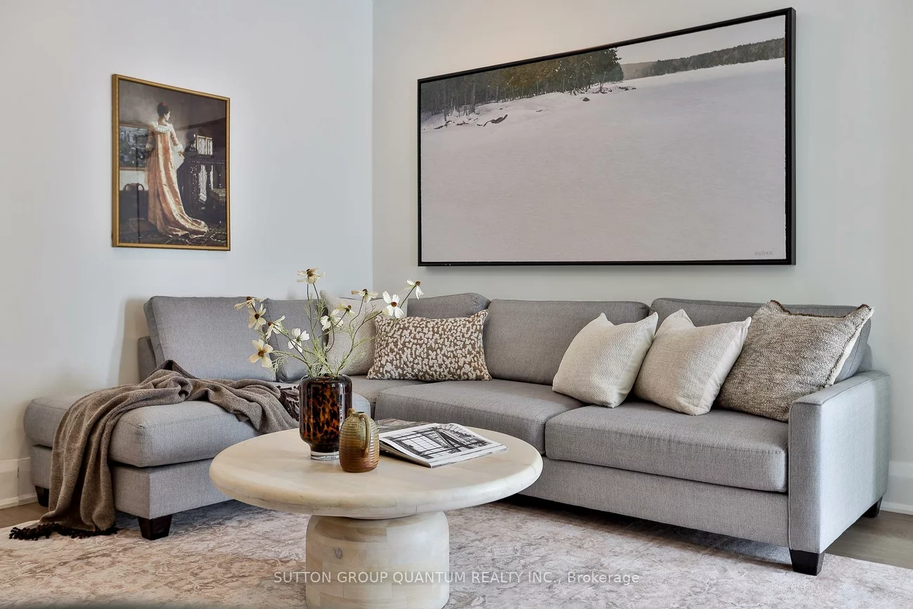 110, Castlefield, Yonge-Eglinton, Toronto