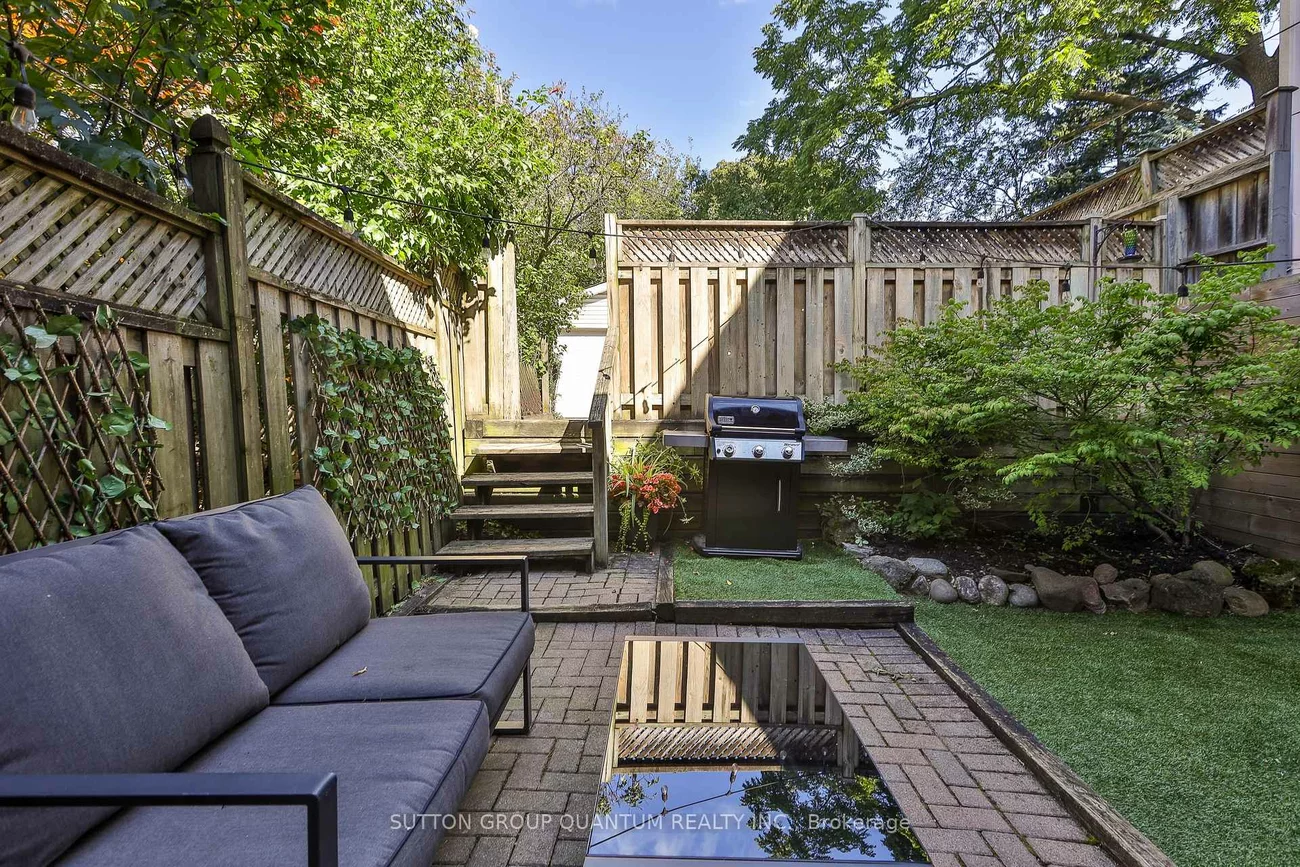 110, Castlefield, Yonge-Eglinton, Toronto