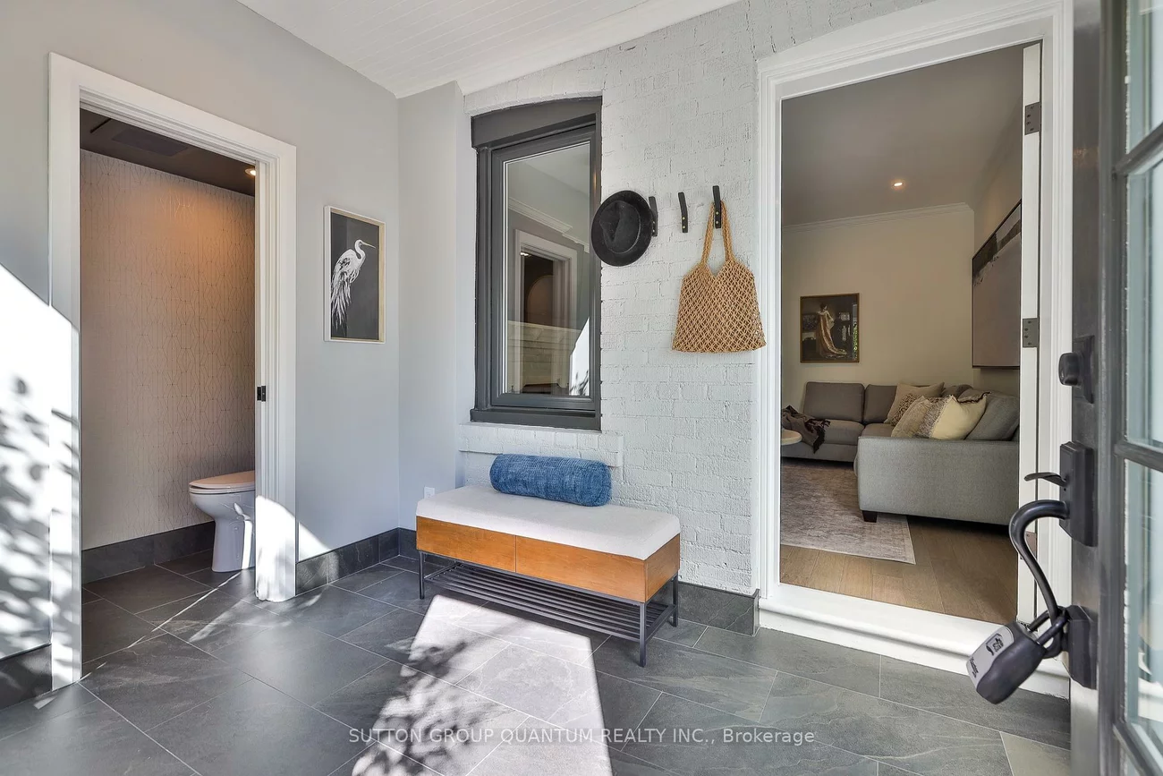 110, Castlefield, Yonge-Eglinton, Toronto