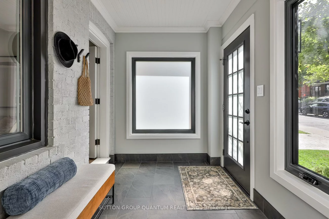 110, Castlefield, Yonge-Eglinton, Toronto