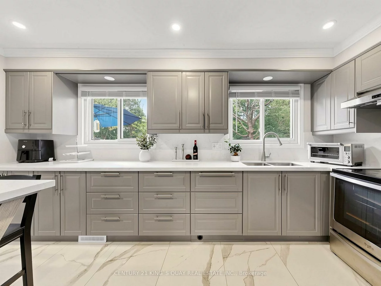22, Mistflower, Hillcrest Village, Toronto
