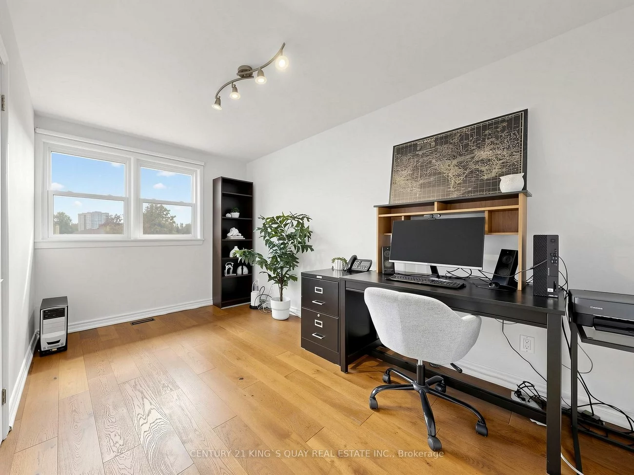 22, Mistflower, Hillcrest Village, Toronto