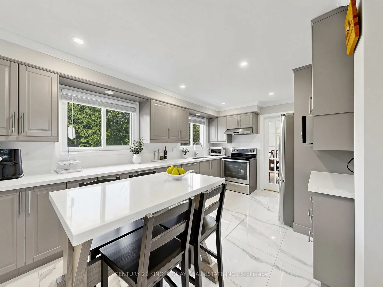 22, Mistflower, Hillcrest Village, Toronto
