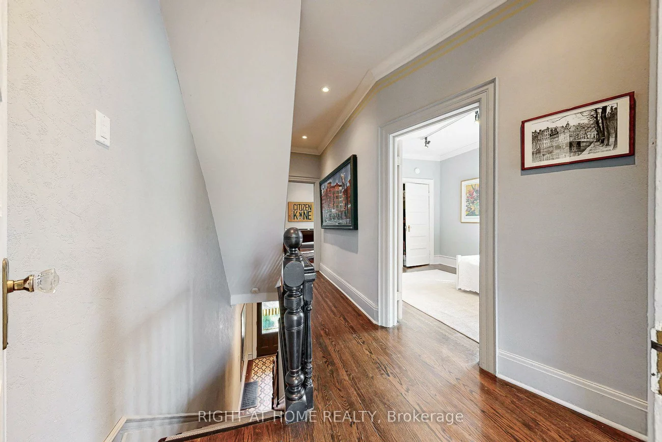 440, Sackville, Cabbagetown-South St. James Town, Toronto