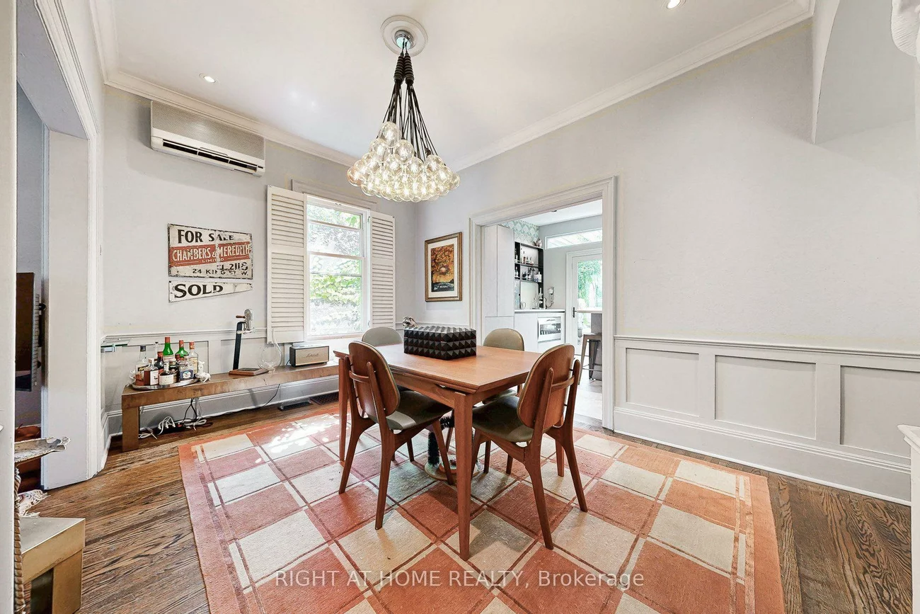 440, Sackville, Cabbagetown-South St. James Town, Toronto