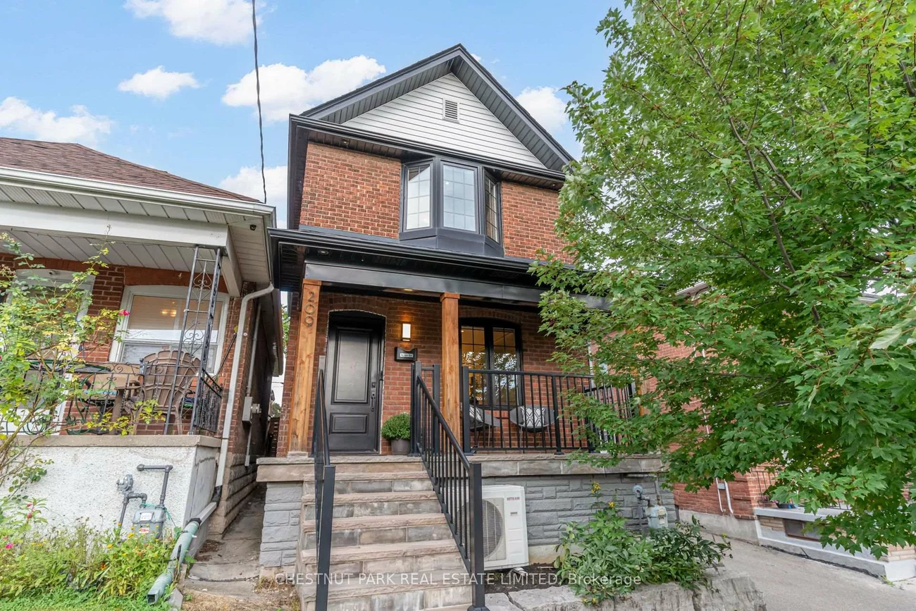 209, Atlas, Oakwood Village, Toronto