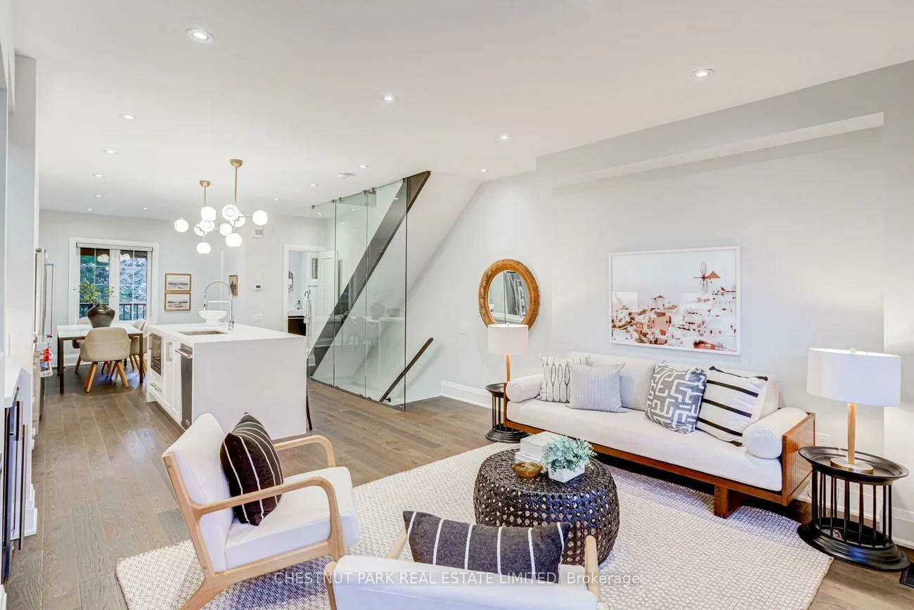 209, Atlas, Oakwood Village, Toronto