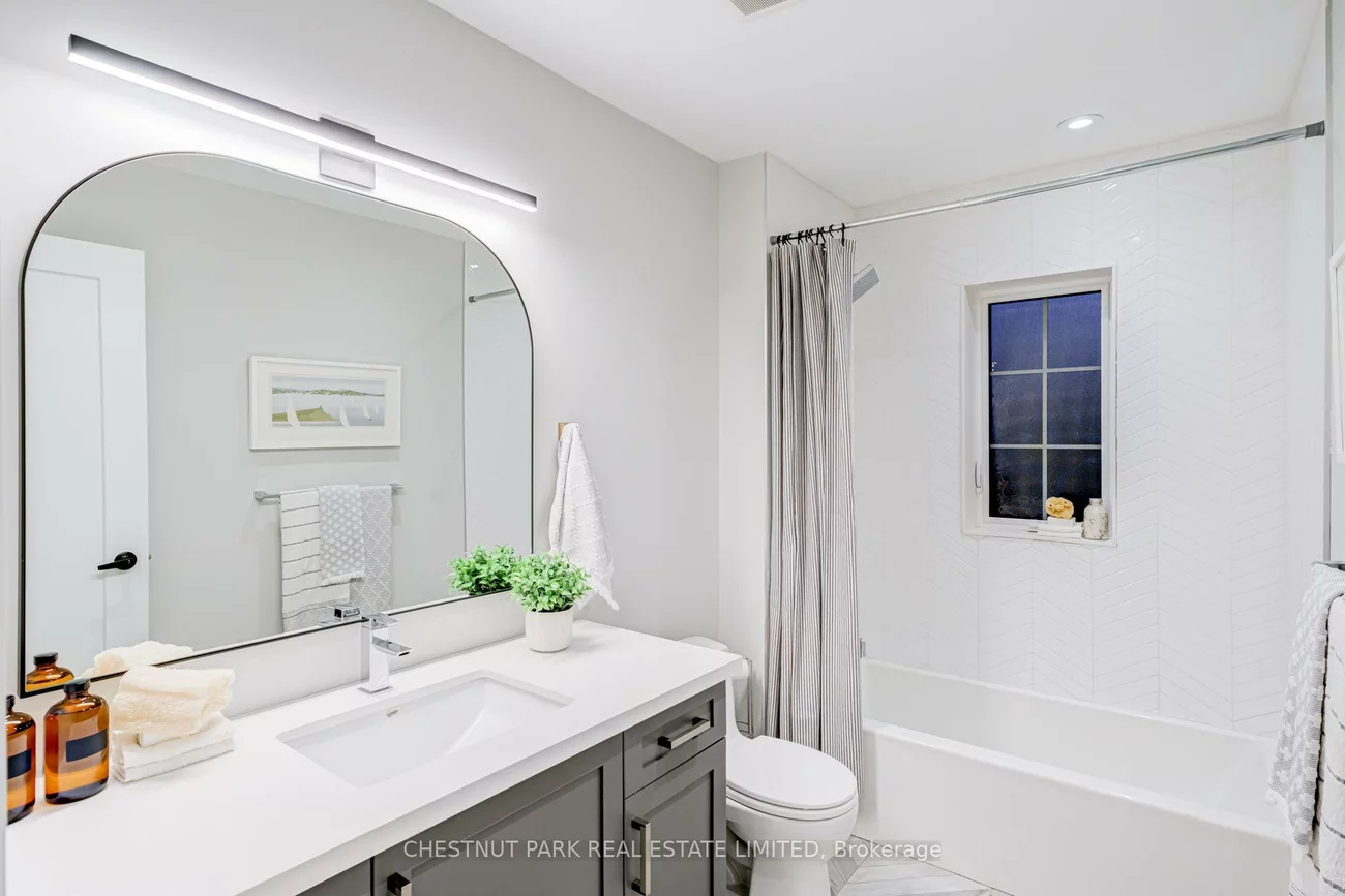 209, Atlas, Oakwood Village, Toronto