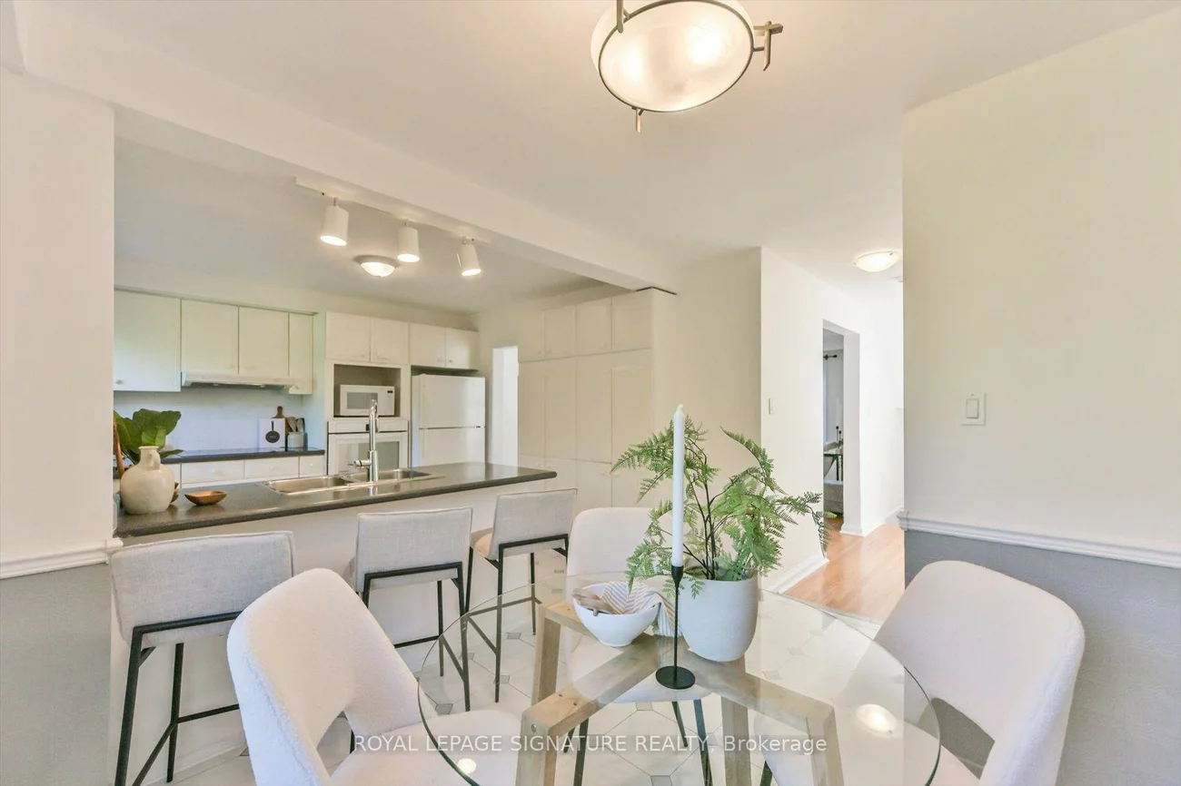 52, Daleside, Victoria Village, Toronto