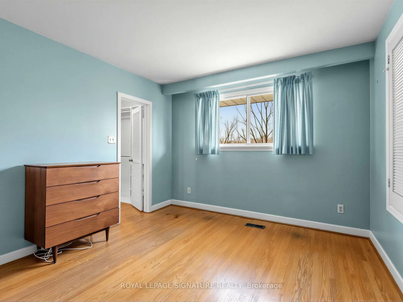 62, Dukinfield, Parkwoods-Donalda, Toronto