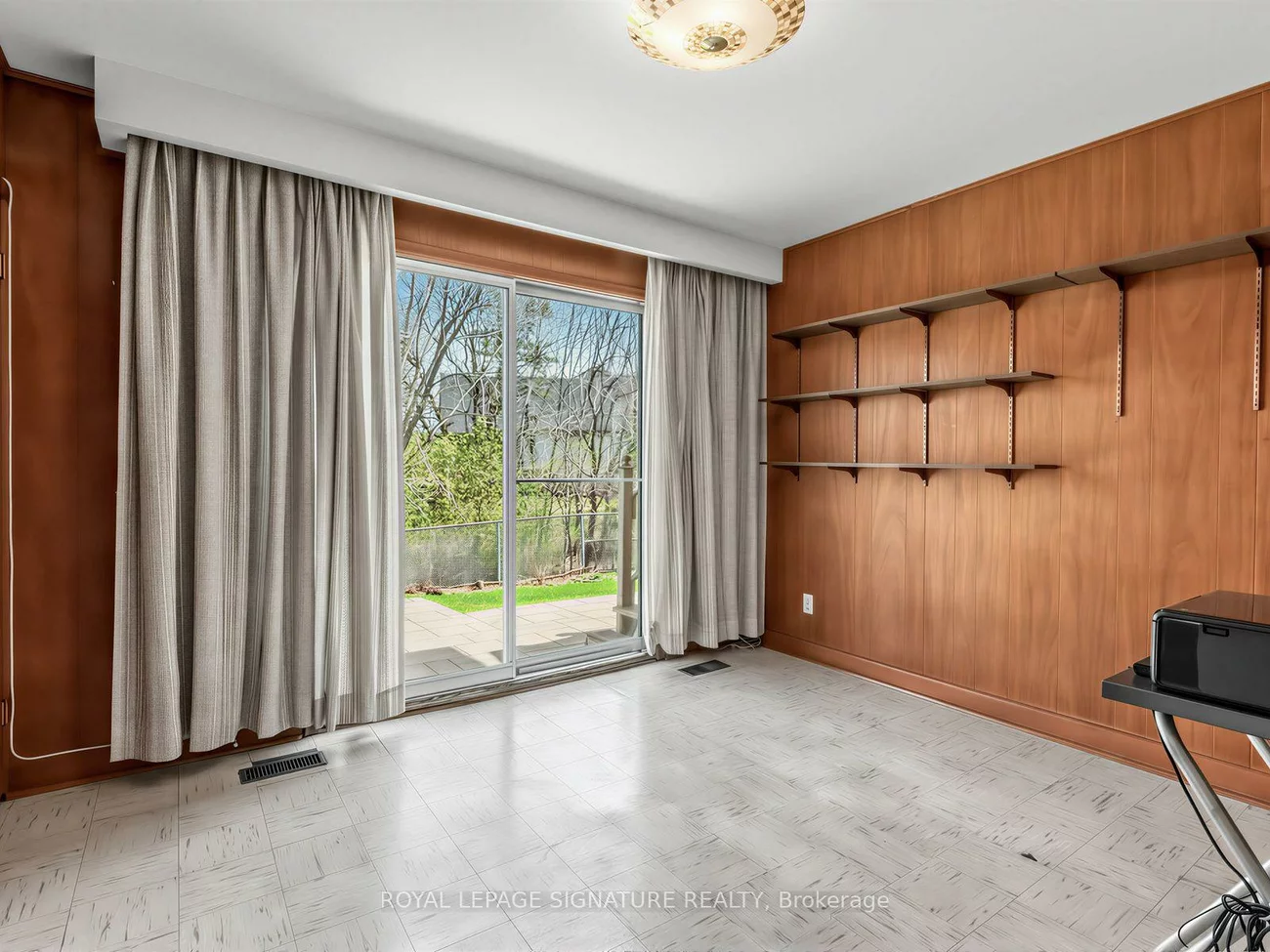 62, Dukinfield, Parkwoods-Donalda, Toronto