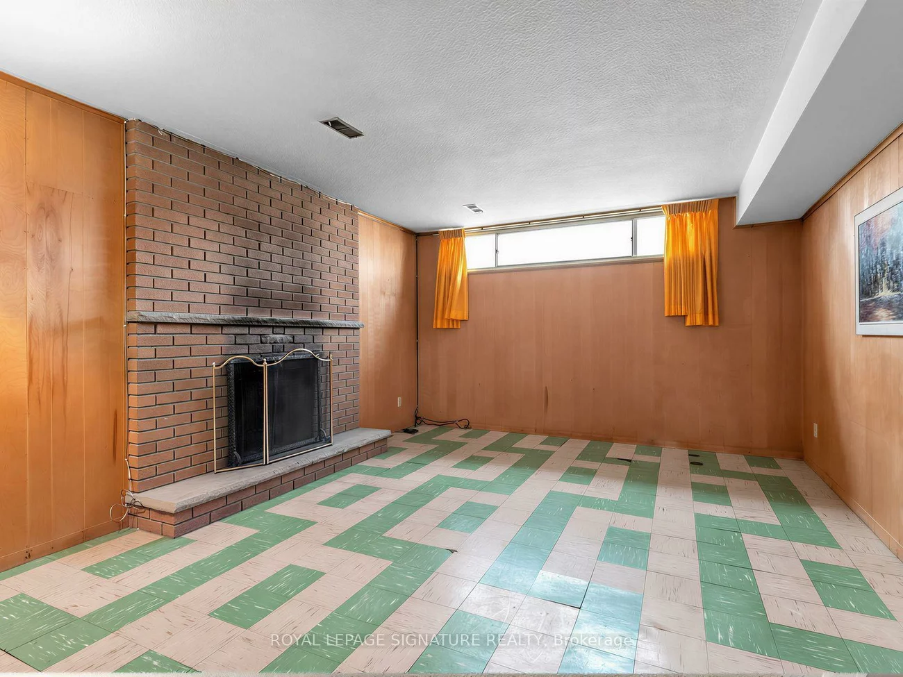 62, Dukinfield, Parkwoods-Donalda, Toronto