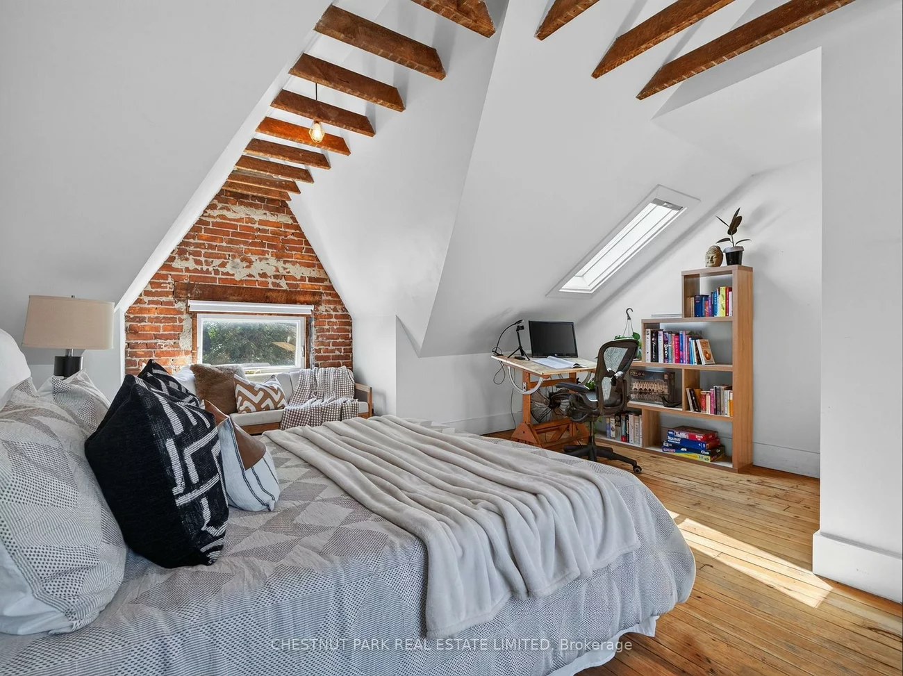 28, Robinson, Trinity-Bellwoods, Toronto
