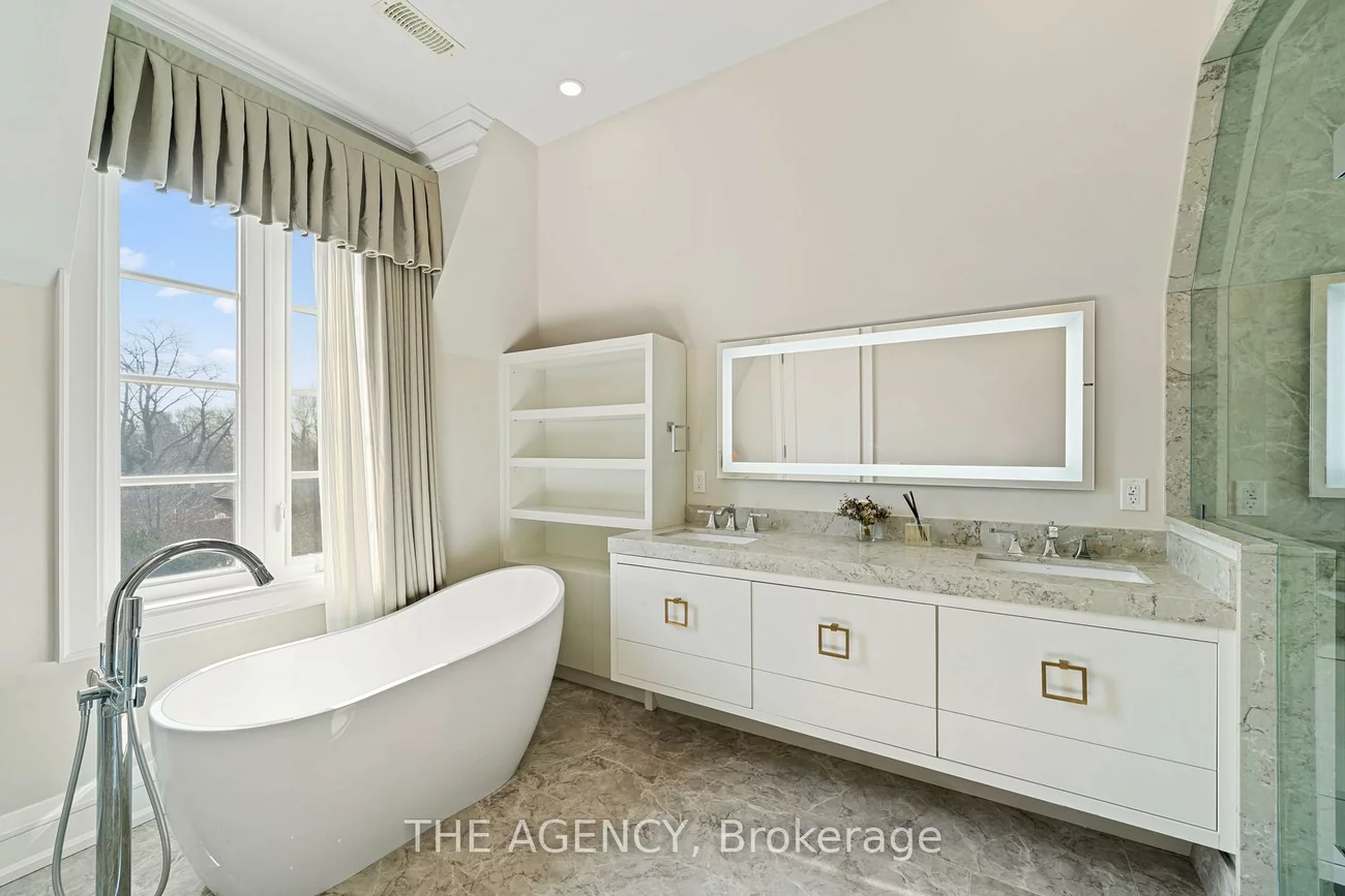 18, Suncrest, Bridle Path-Sunnybrook-York Mills, Toronto