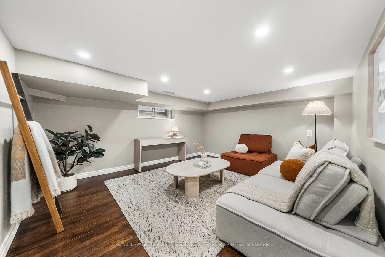 41, Fairfield, Mount Pleasant East, Toronto
