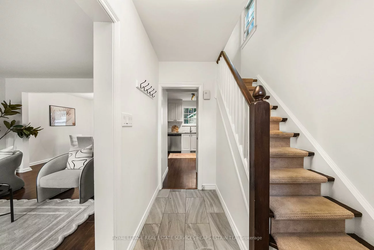 41, Fairfield, Mount Pleasant East, Toronto