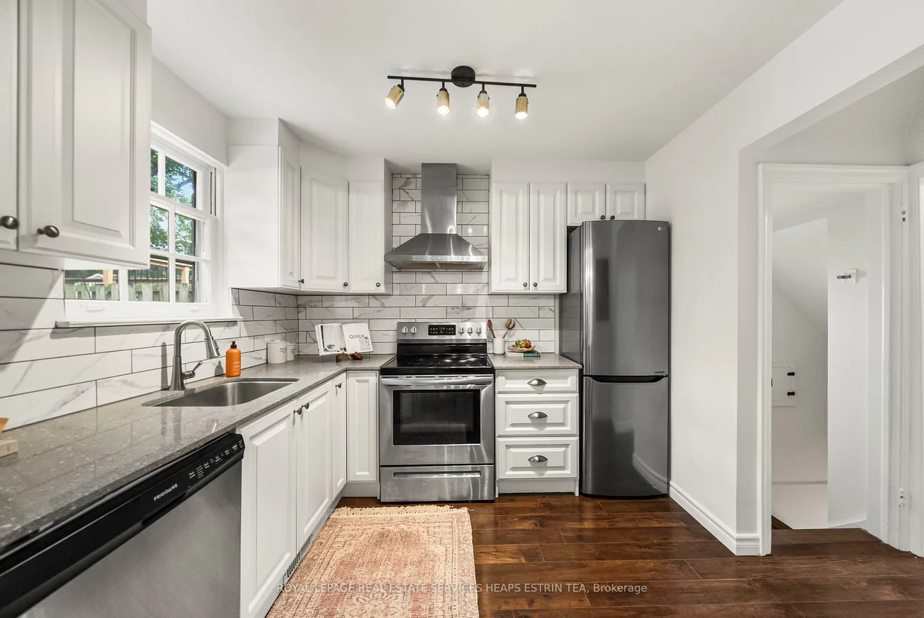 41, Fairfield, Mount Pleasant East, Toronto