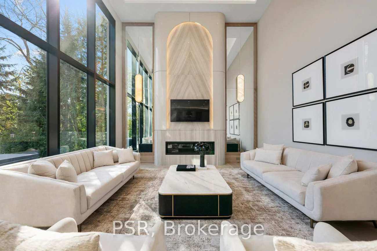 117, Yonge, Bedford Park-Nortown, Toronto