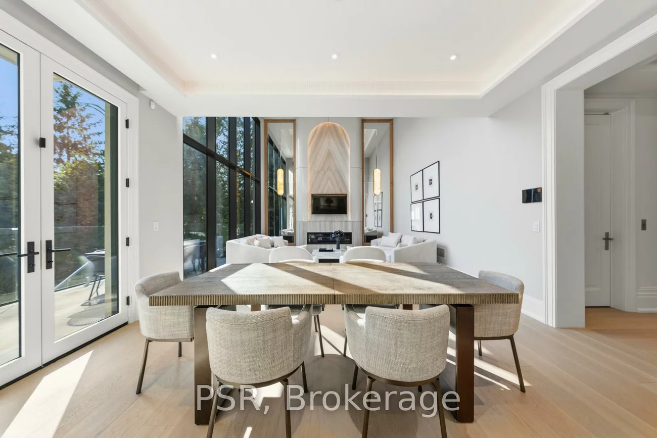 117, Yonge, Bedford Park-Nortown, Toronto