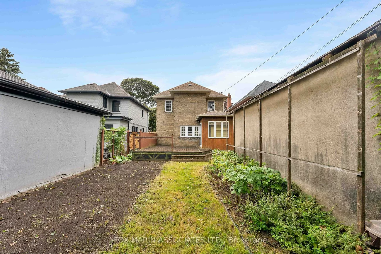 26, Claxton, Humewood-Cedarvale, Toronto