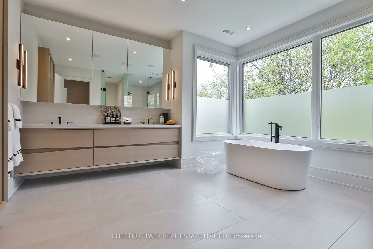2, Marchwood, Lansing-Westgate, Toronto