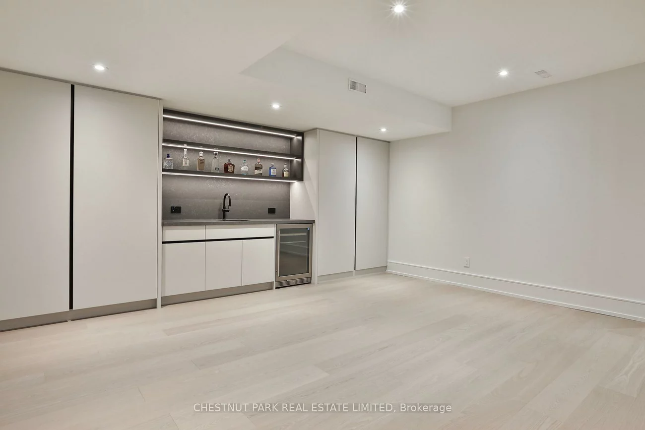 2, Marchwood, Lansing-Westgate, Toronto