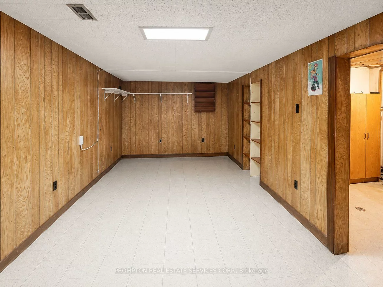 25, Lehar, Hillcrest Village, Toronto