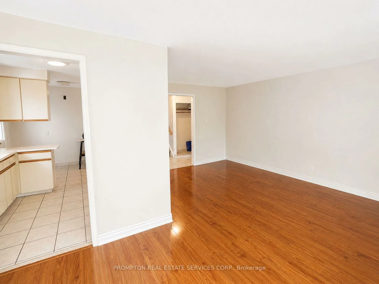 25, Lehar, Hillcrest Village, Toronto