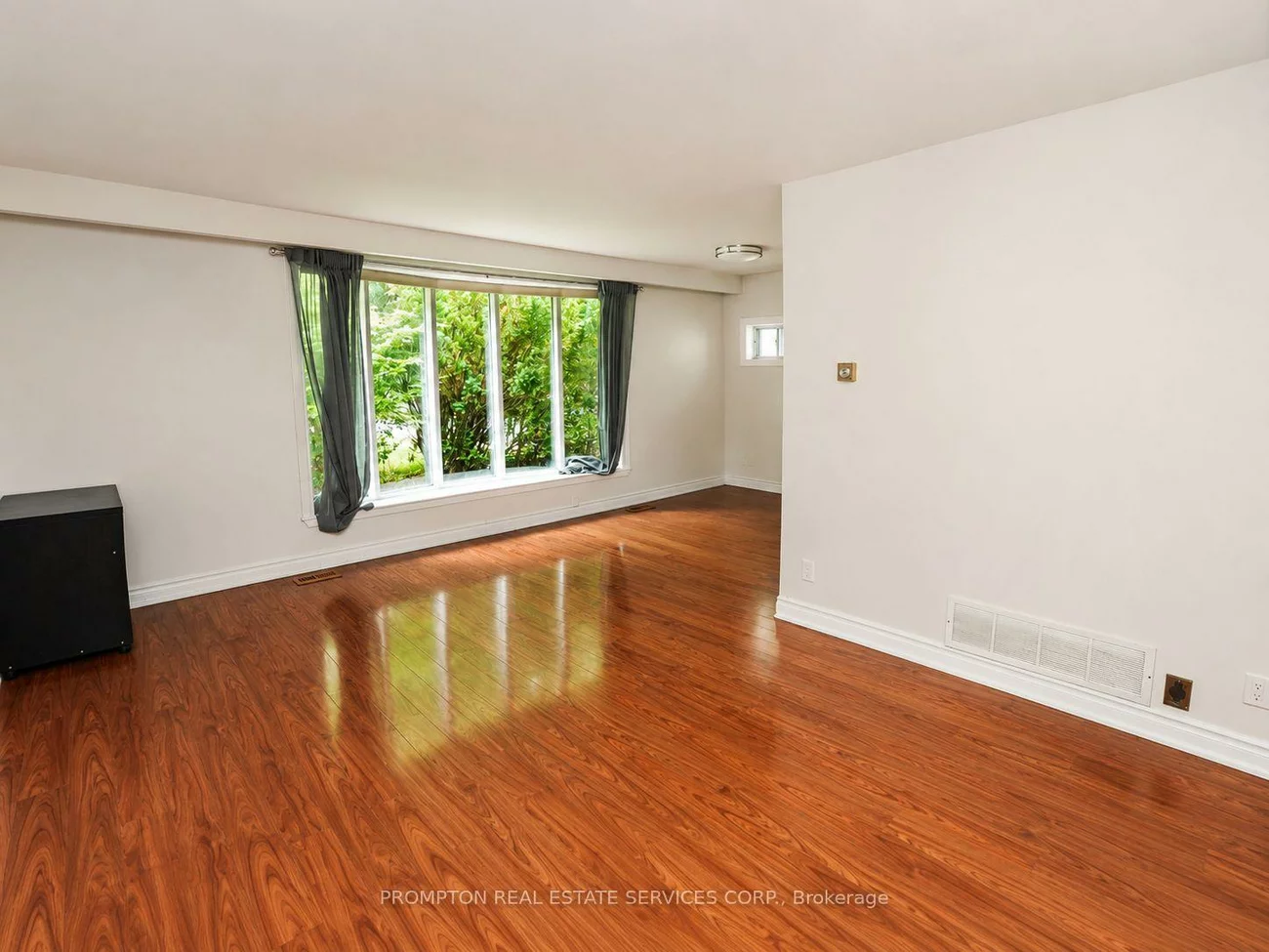 25, Lehar, Hillcrest Village, Toronto