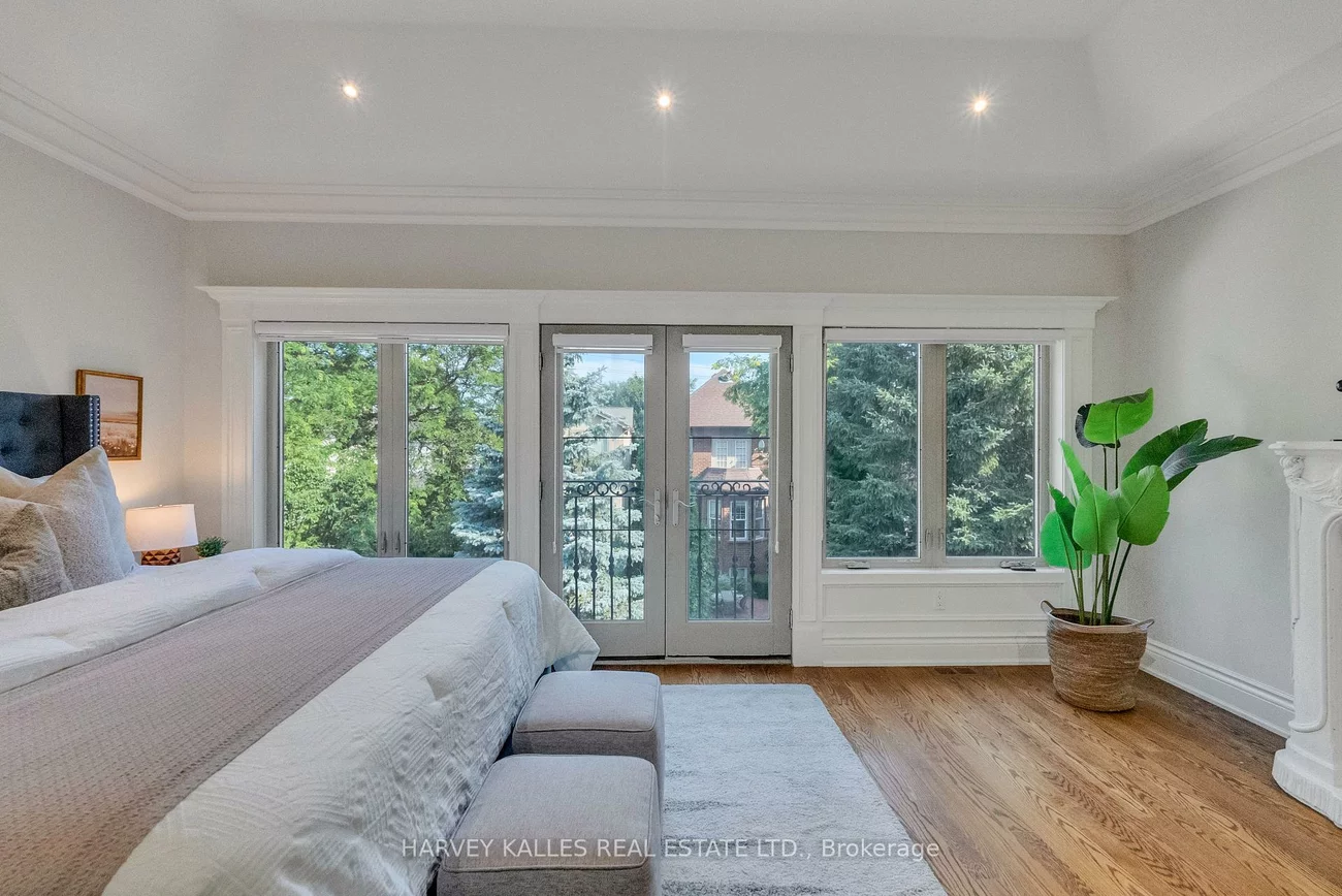 168, Roe, Bedford Park-Nortown, Toronto