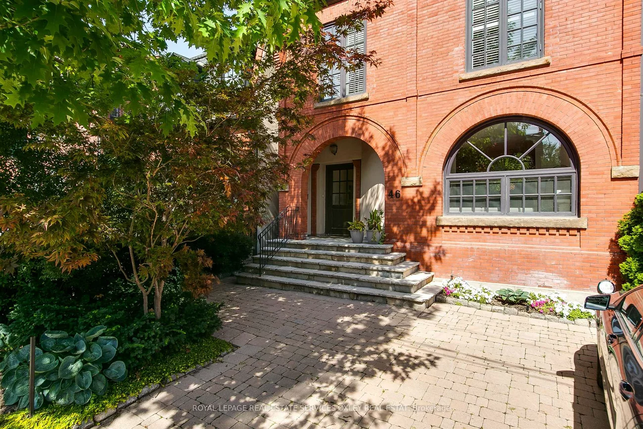 46, Bernard, Annex, Toronto