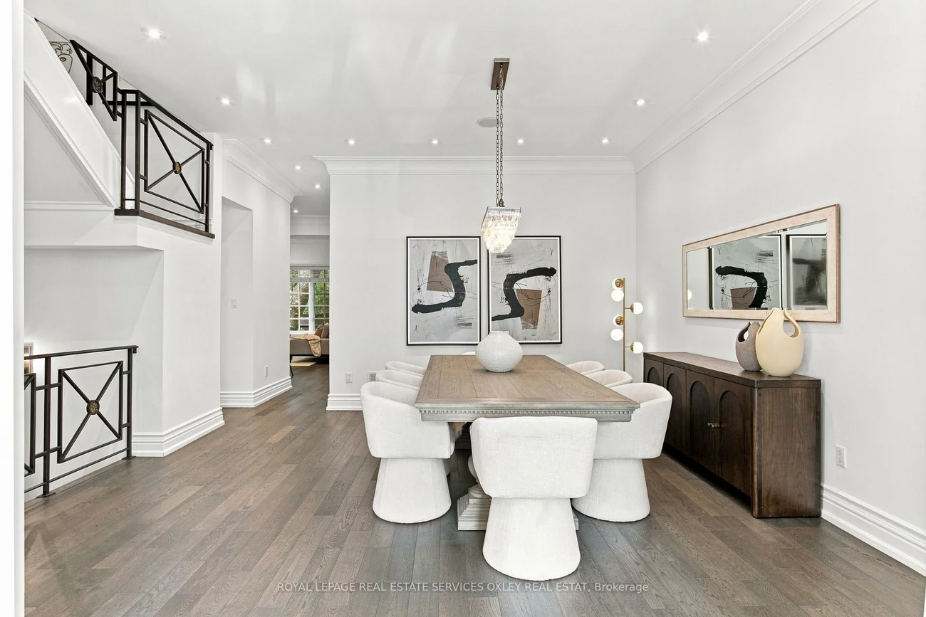 46, Bernard, Annex, Toronto