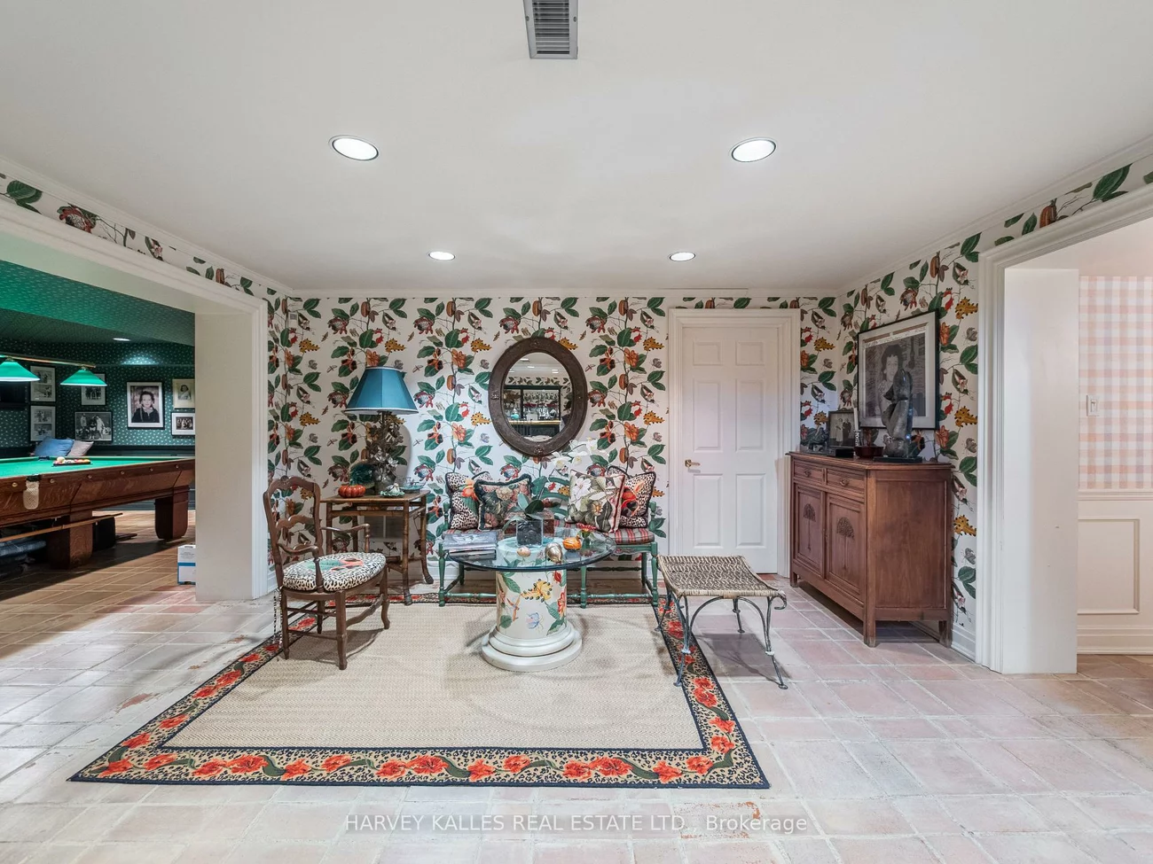 94, Dunvegan, Forest Hill South, Toronto