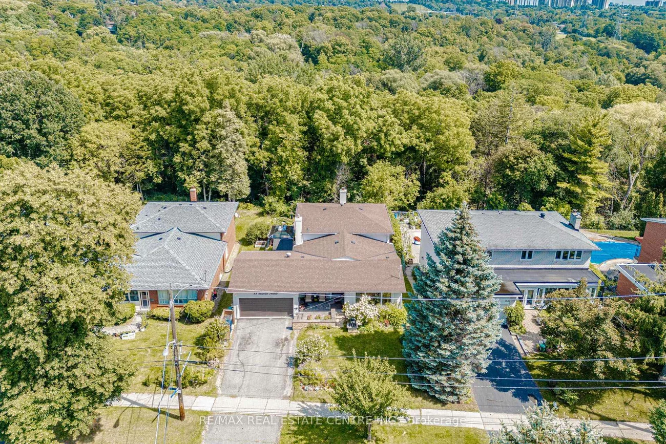 85, Snowcrest, Bayview Woods-Steeles, Toronto
