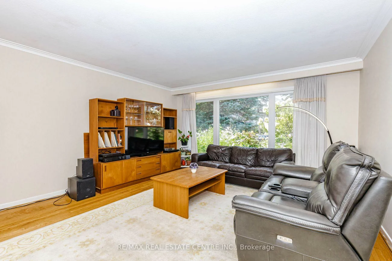 85, Snowcrest, Bayview Woods-Steeles, Toronto