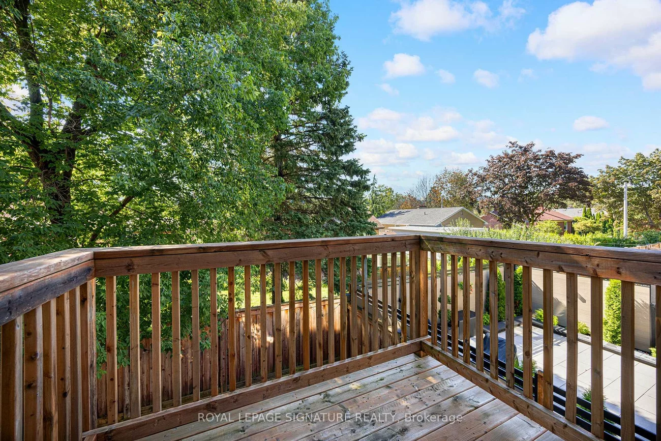 19, Hollyhock, Banbury-Don Mills, Toronto
