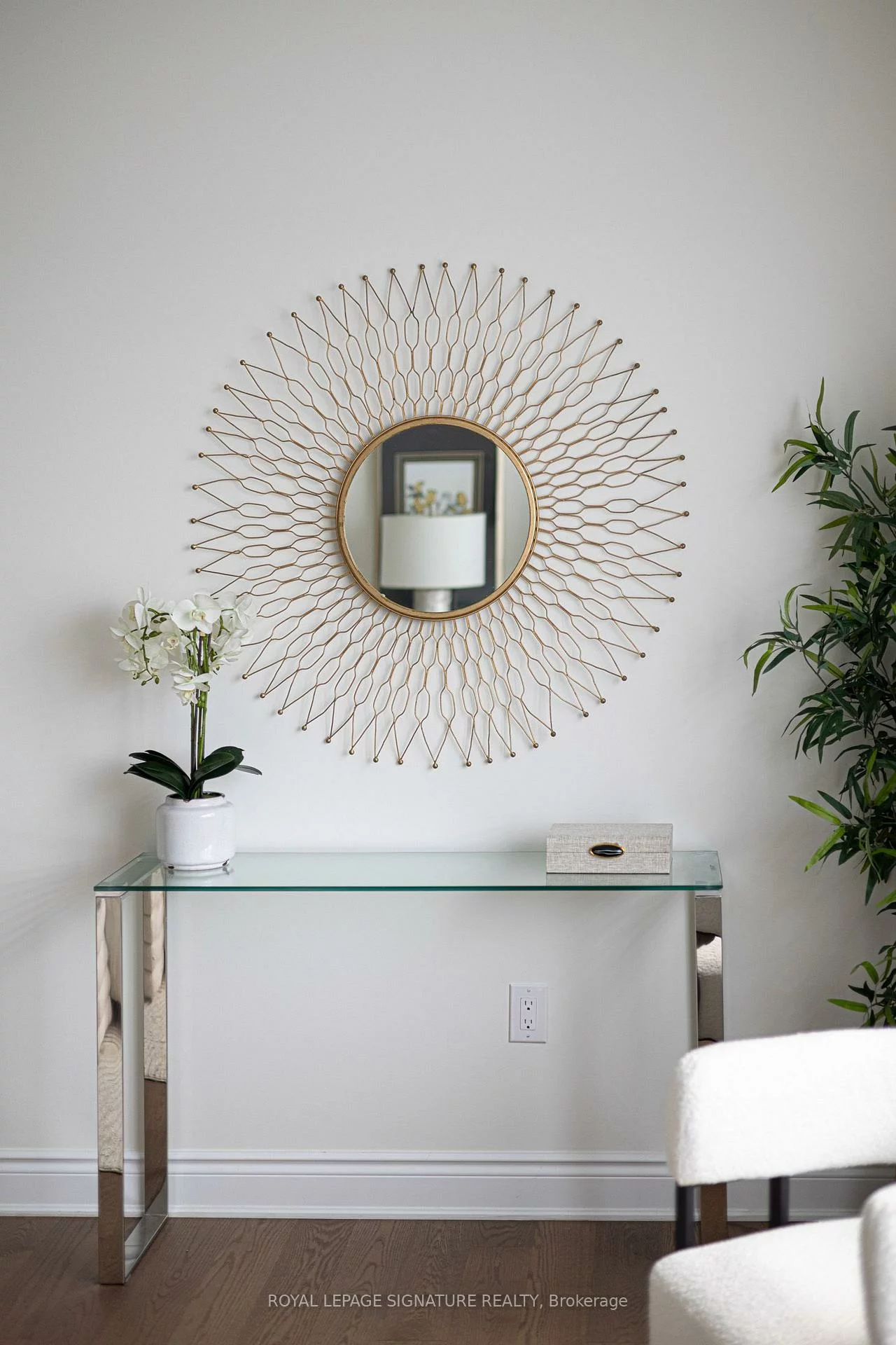 19, Hollyhock, Banbury-Don Mills, Toronto