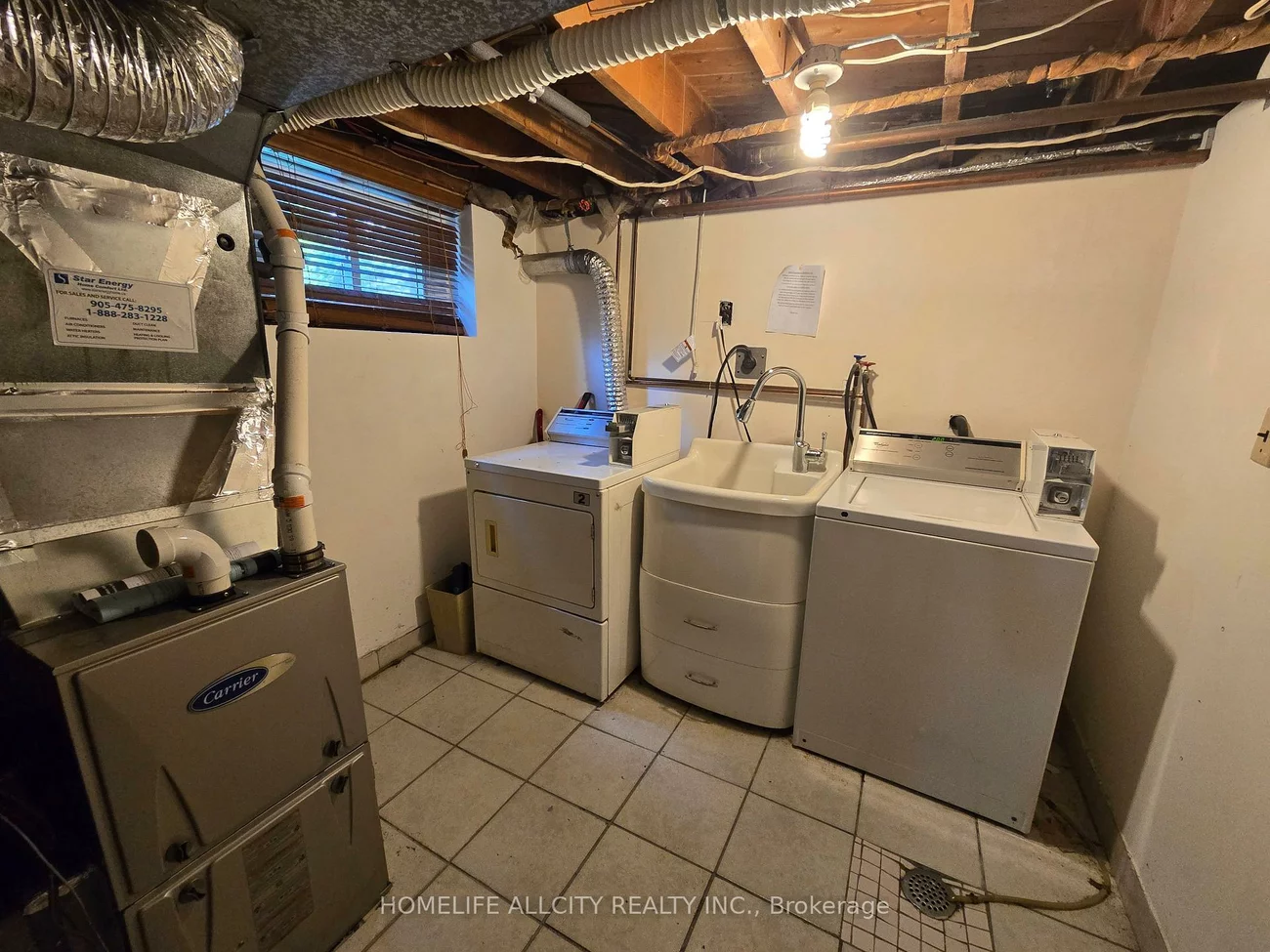 4, Bevdale, Willowdale West, Toronto
