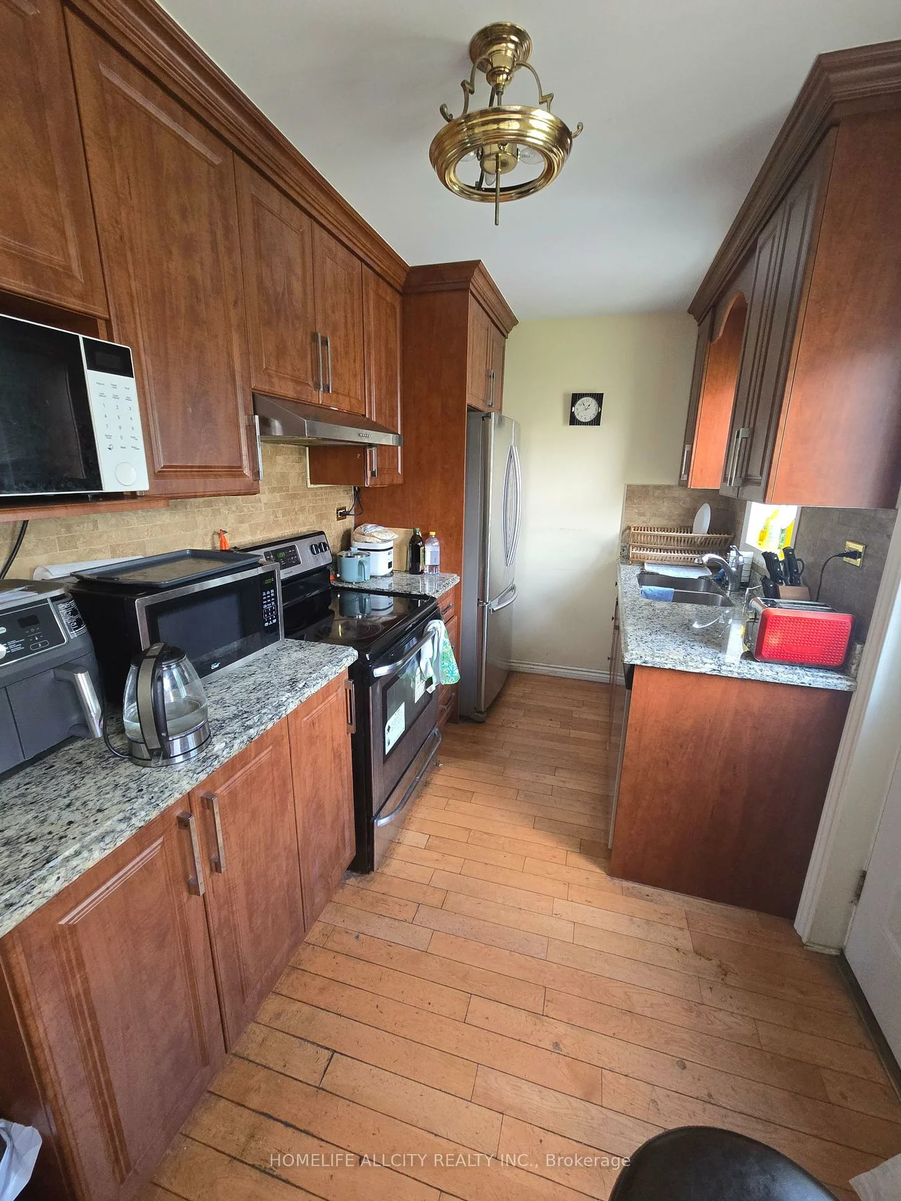 4, Bevdale, Willowdale West, Toronto