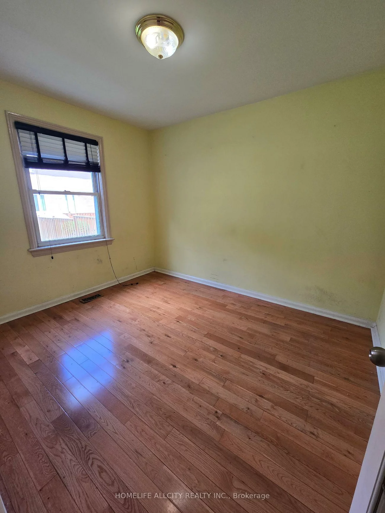 4, Bevdale, Willowdale West, Toronto