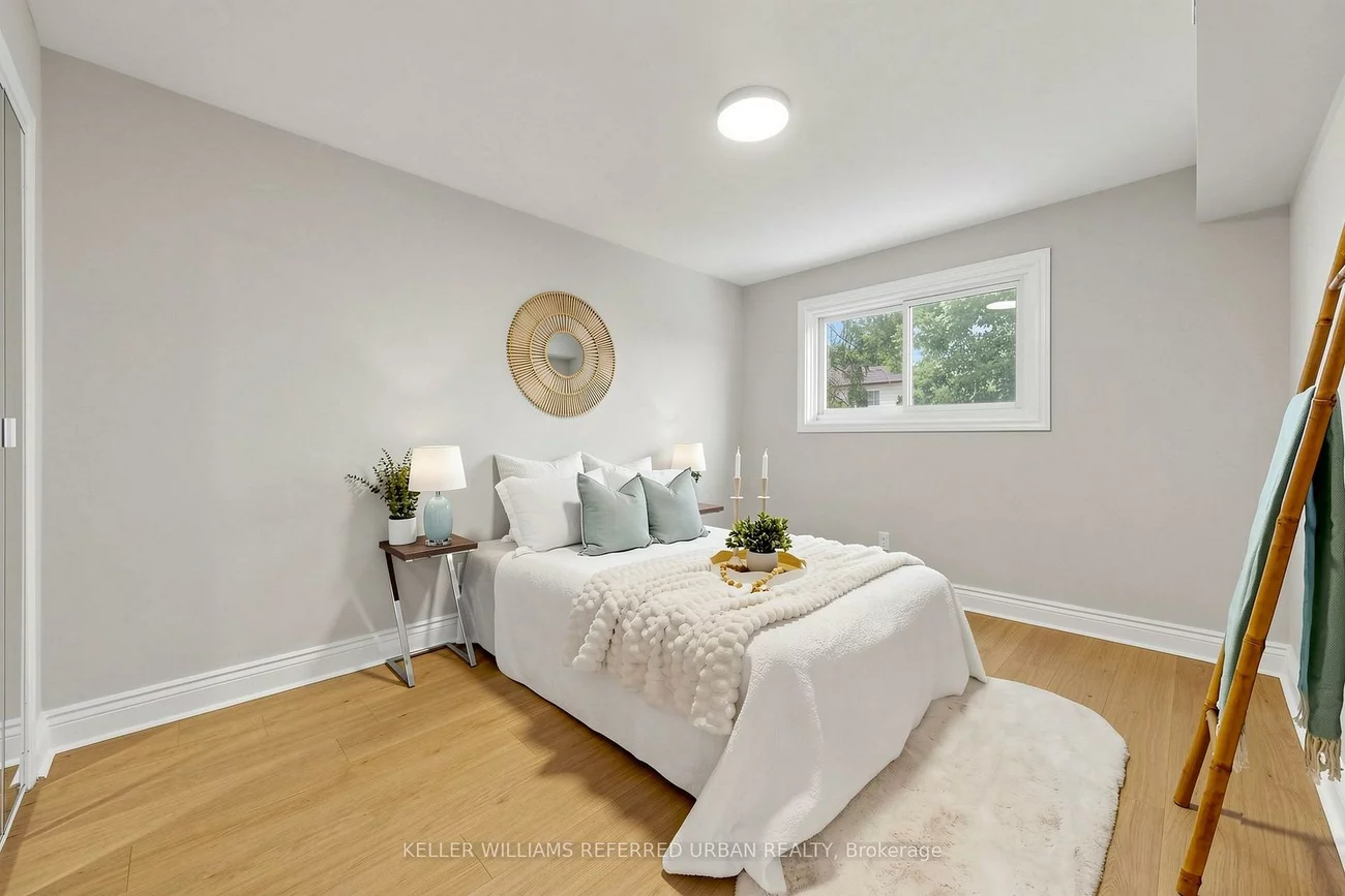 143, Silas Hill, Don Valley Village, Toronto