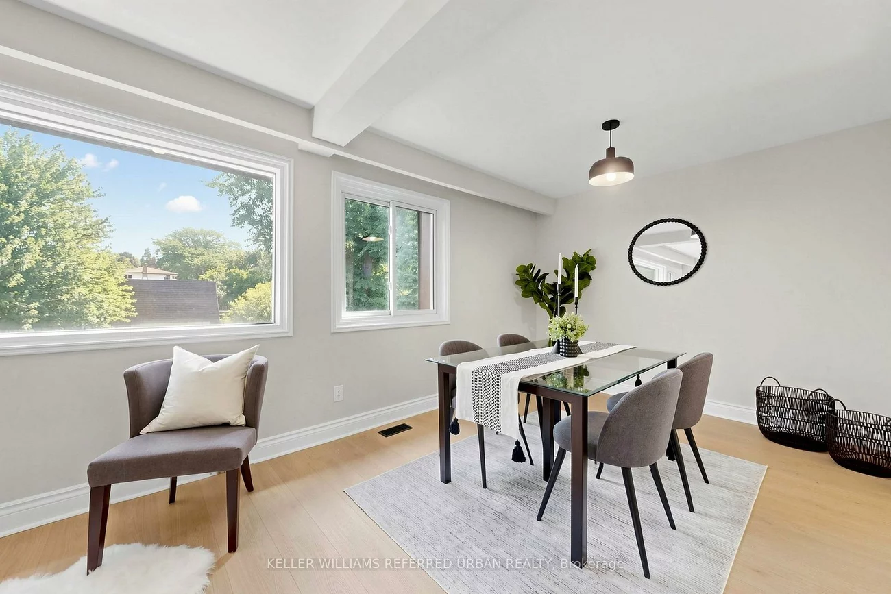 143, Silas Hill, Don Valley Village, Toronto