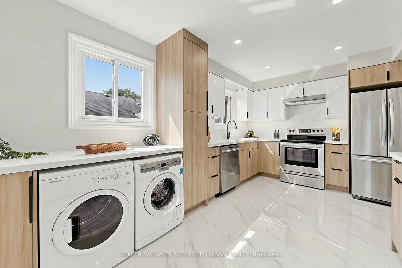 143, Silas Hill, Don Valley Village, Toronto