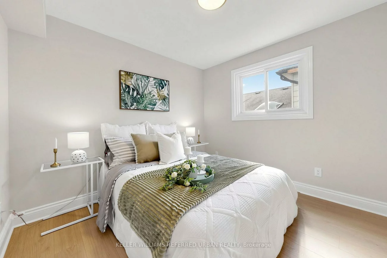143, Silas Hill, Don Valley Village, Toronto