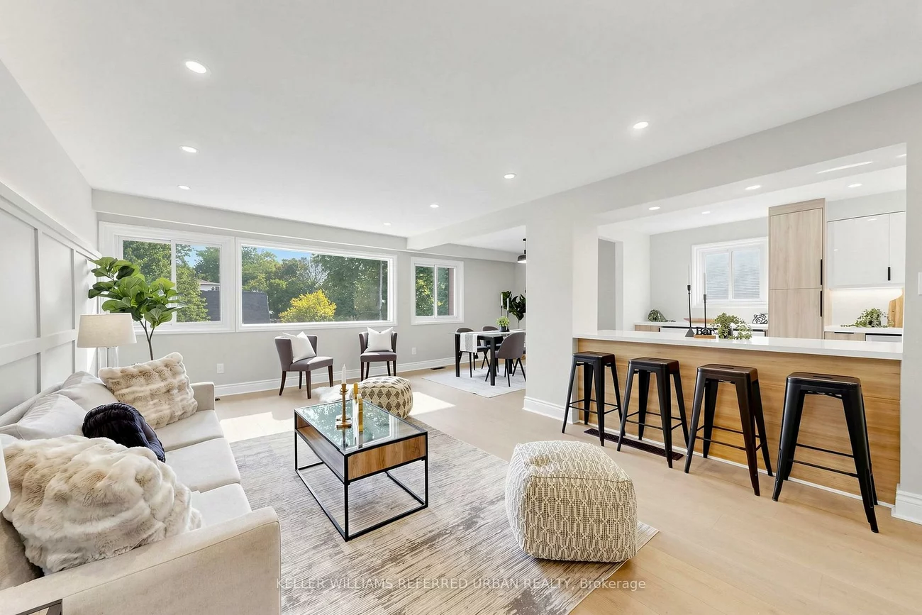 143, Silas Hill, Don Valley Village, Toronto